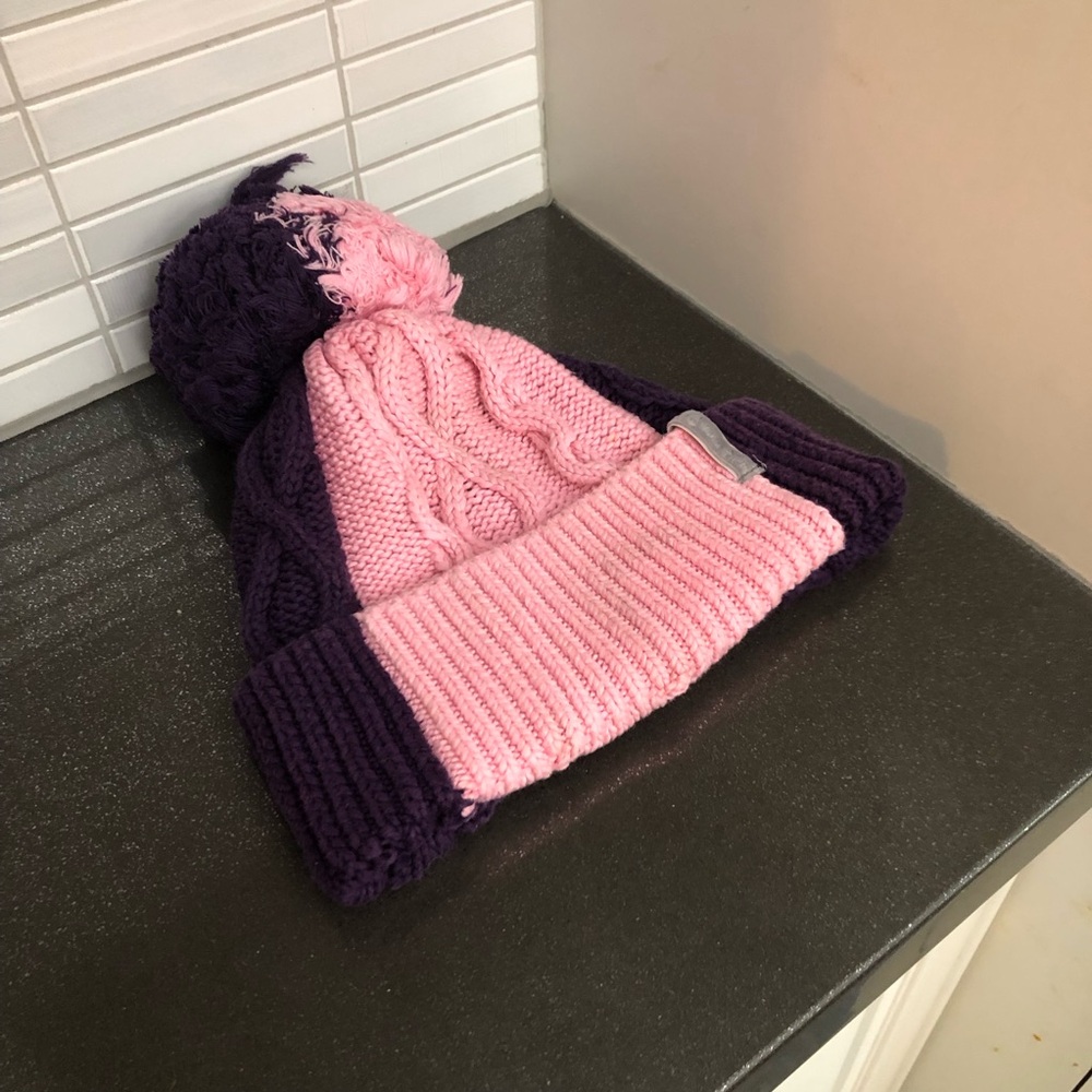 Ivivva by Lululemon girls cotton toque